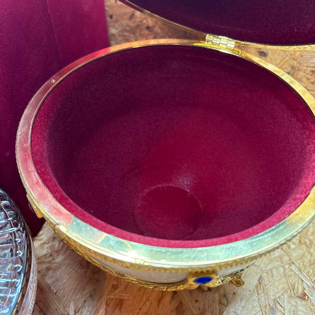 ラドガ インペリアル コレクション イースターエッグ パール ホワイト　空き瓶