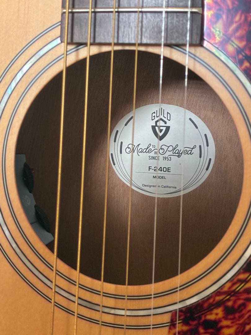 Guild エレアコ　F-240E ジャンボサイズ　ほぼ新品