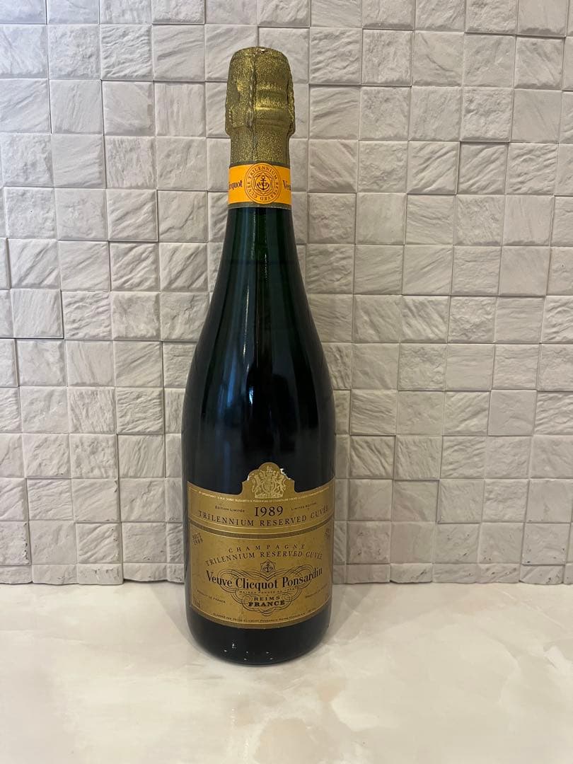 ヴーヴクリコ　トリレニアム リザーブ キュヴェ 1989 リミテッドエディション