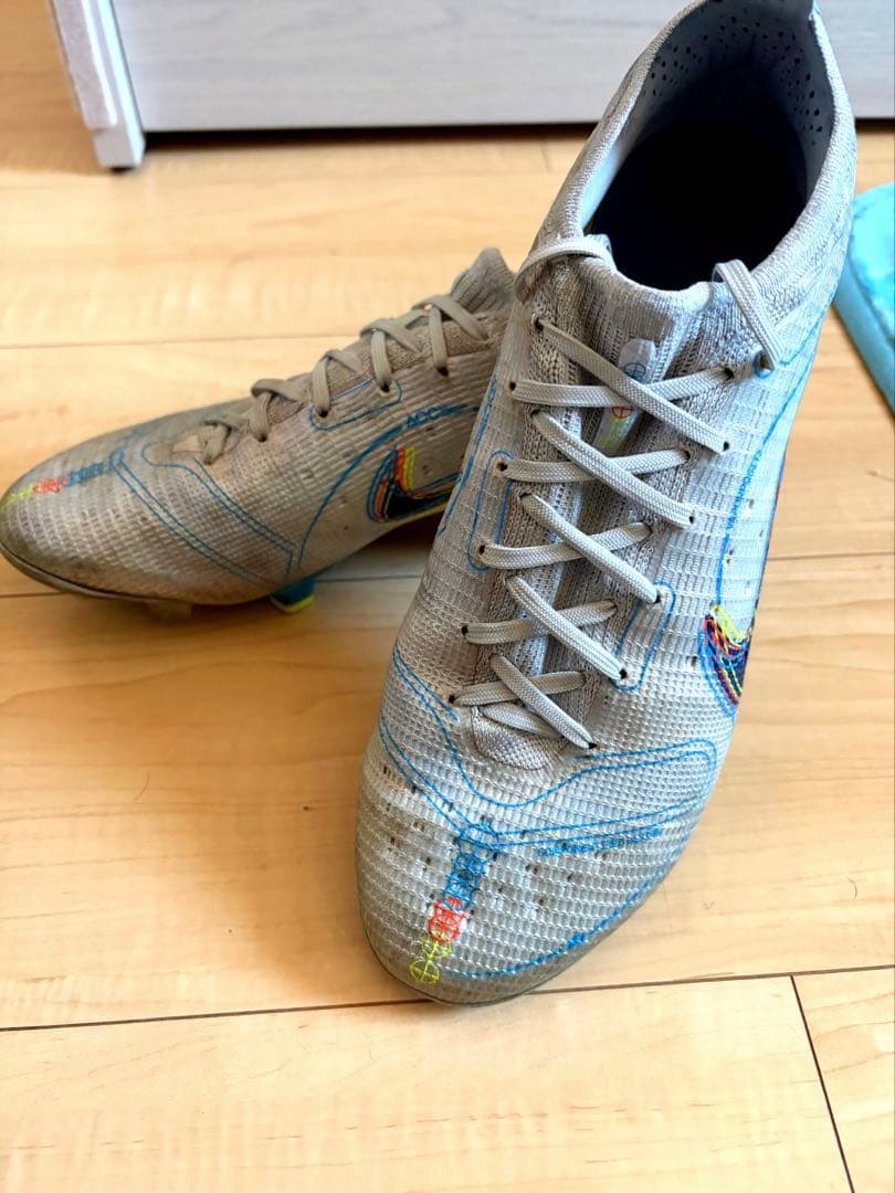 ナイキ マーキュリアル ベイパー14 FG