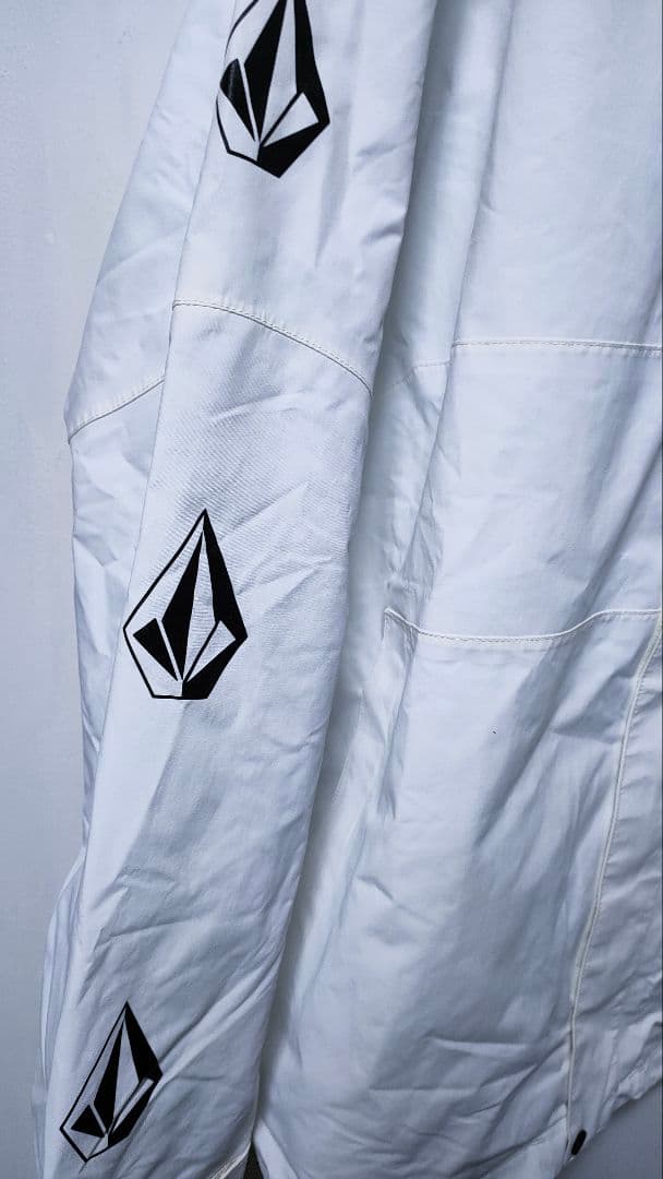 【VOLCOM ボルコム】 スノーボードウェア ゴアテックス ホワイト メンズ