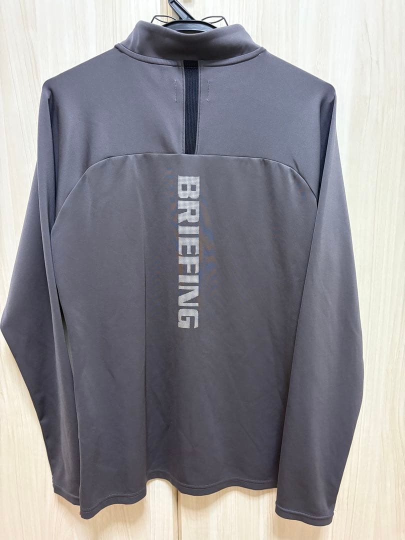 BRIEFING ハーフジップシャツ Mサイズ グレー