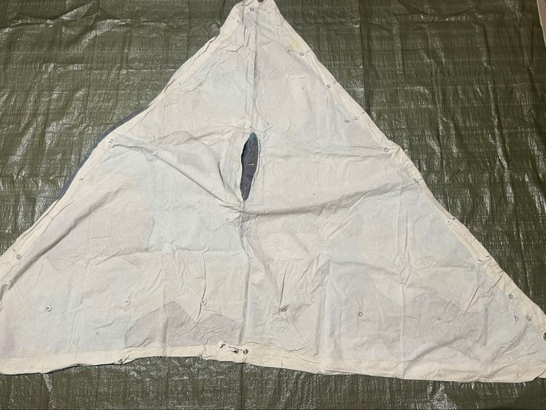 本日限定スウェーデン軍　軍幕　パズルカモ迷彩 コットン 三角テント　4枚セット