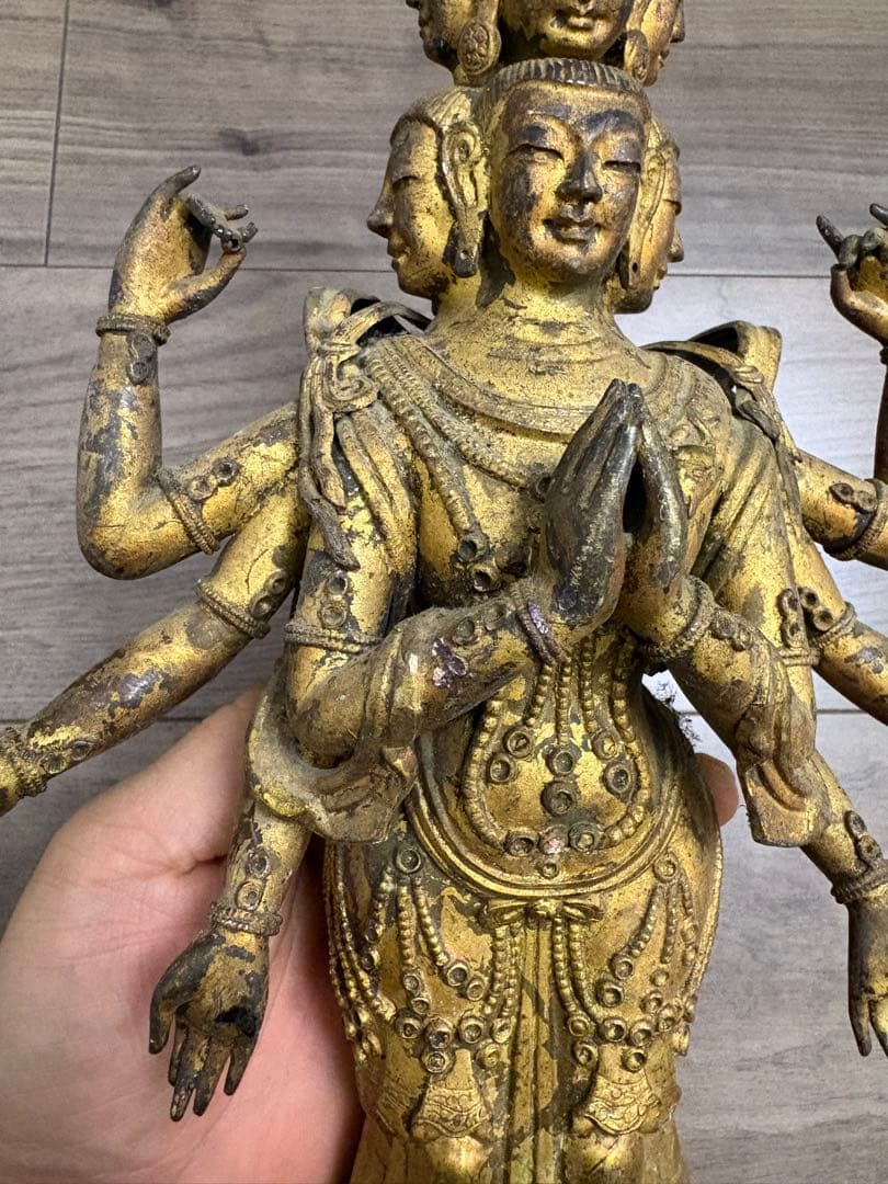 h*k様 八臂十一面塗金観音立像　古銅製 清時代 古董 重約1100克