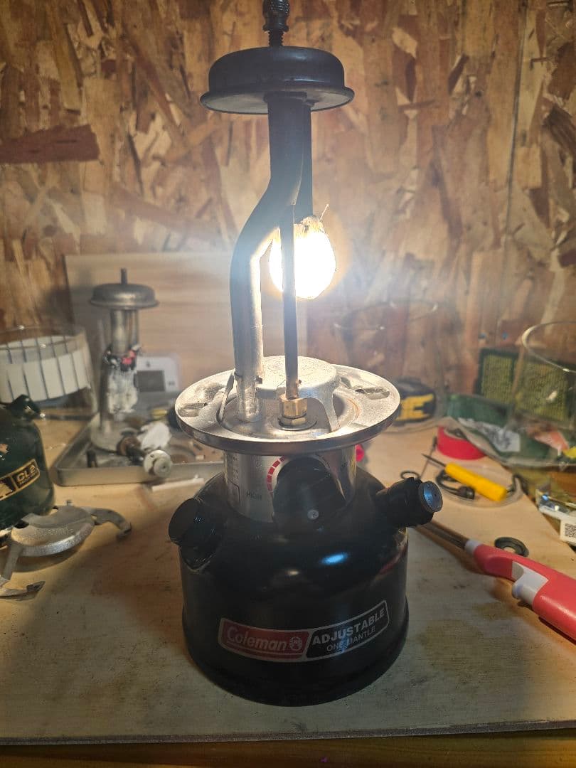 コールマン　２８６Ａ　ガソリンランタン　１９９６年３月製造