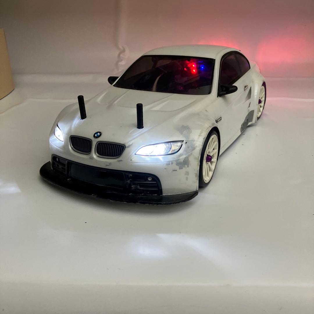HPI pro4シャーシ・ M3ボディ付き