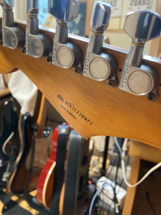 エレキギター カートコバーン fender フェンダー　jaguar
