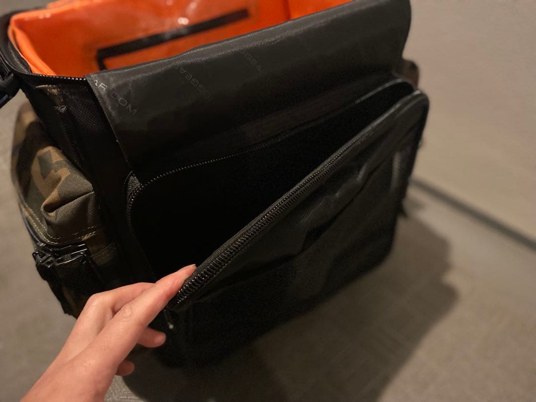 期間限定 送料込み 廃盤 UDG レコードバック トロリー