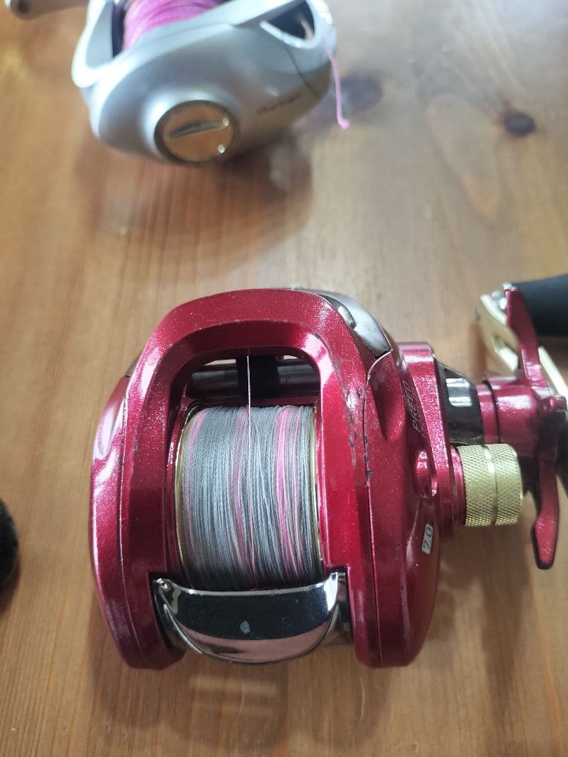 Daiwa 両軸リール　2点　無名のベイトリール　1点　　3点セット販売