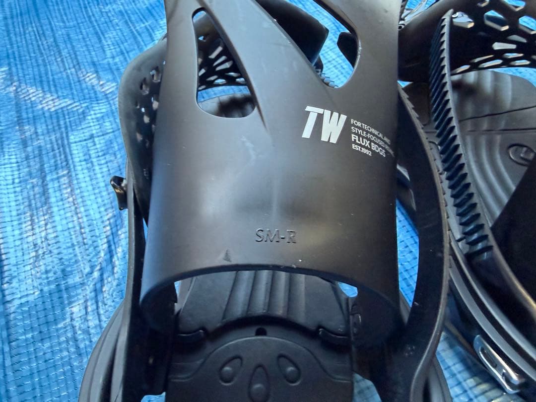 FLUX TW 21-22 Msize 中古