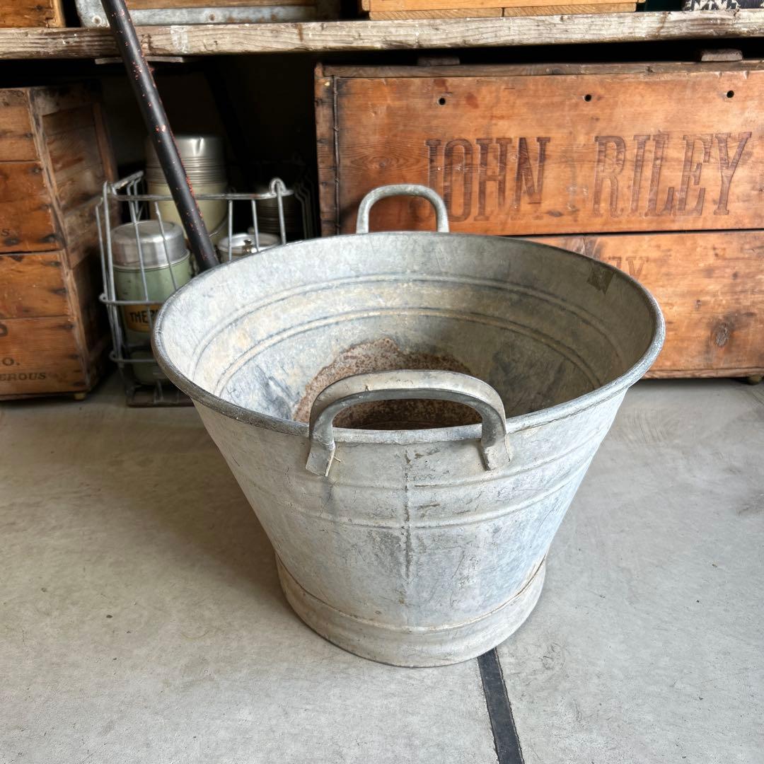 特大 ヴィンテージ 鉄製 タライ メタル バケツ 蚤の市 ジャンクガーデン