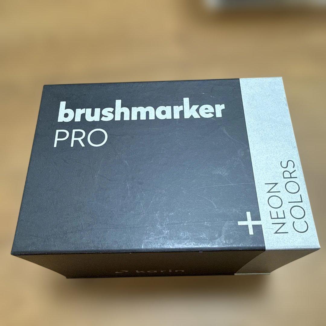 欧州製Karin brushmarker PRO 72色＋3本ブレンダー