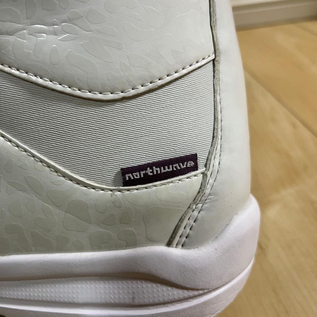 【即日発送】スノボ NORTHWAVE DAHLIA SLS ダリア26.0cm