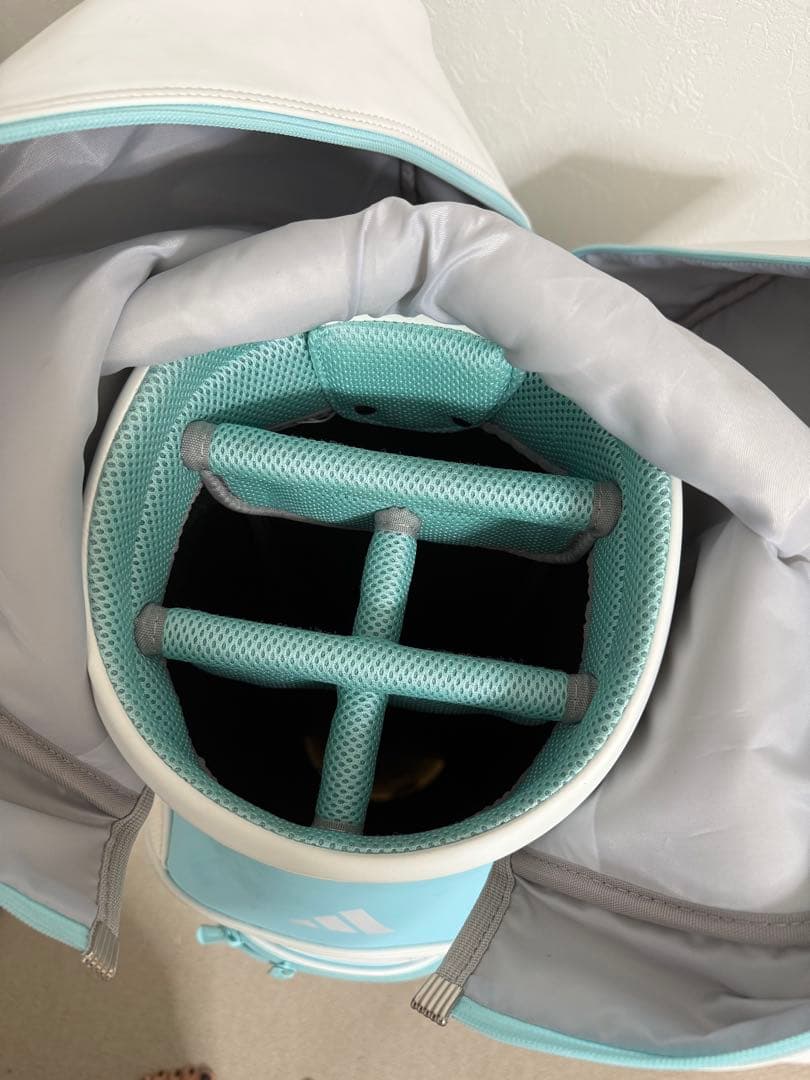 adidas ゴルフバッグ ホワイト/ライトブルー