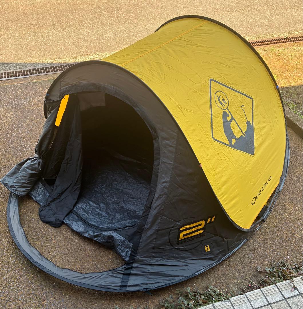 k*r様 ケシュア(Quechua)ポップアップキャンプテント2人用