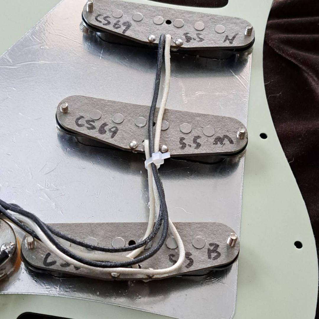 ストラトSSSアセンブリ　CS69復刻　高品質　Profesional