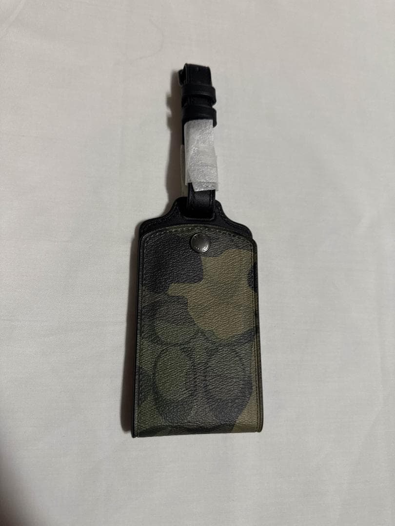 COACH ネームタグ シグネチャー ラゲッジタグ グリーンマルチ