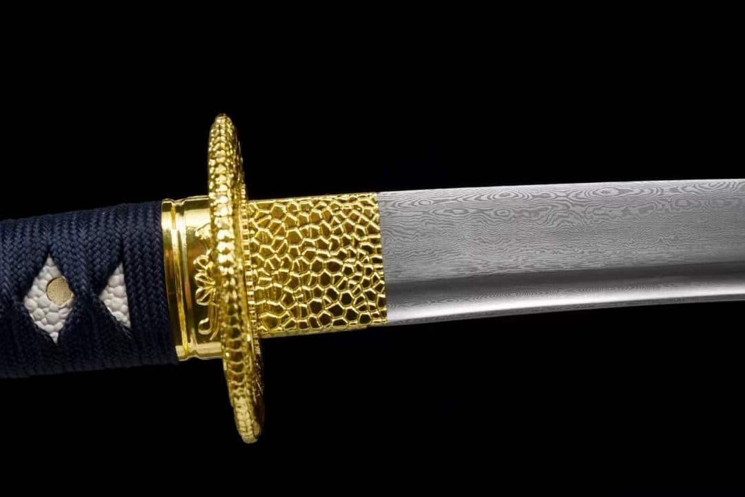 【金龍短刀】武具　刀装具　日本刀　模造刀 居合刀 肋差   短刀