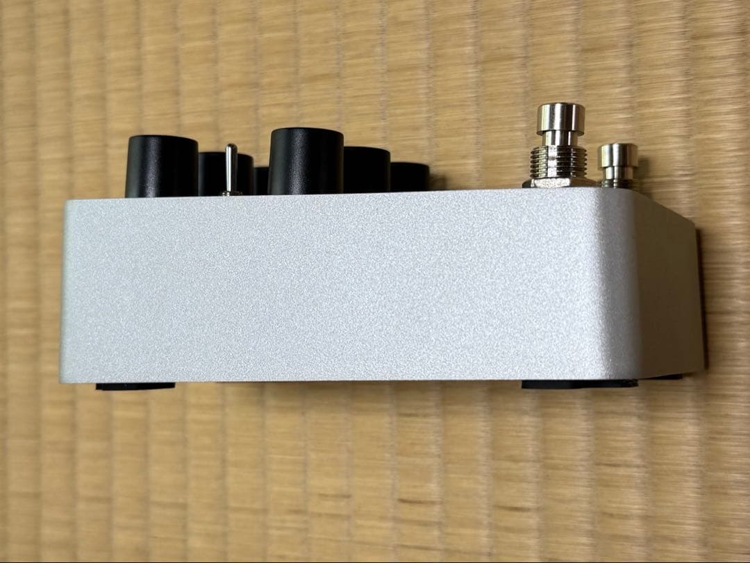 UAFX KNUCKLES レクチ