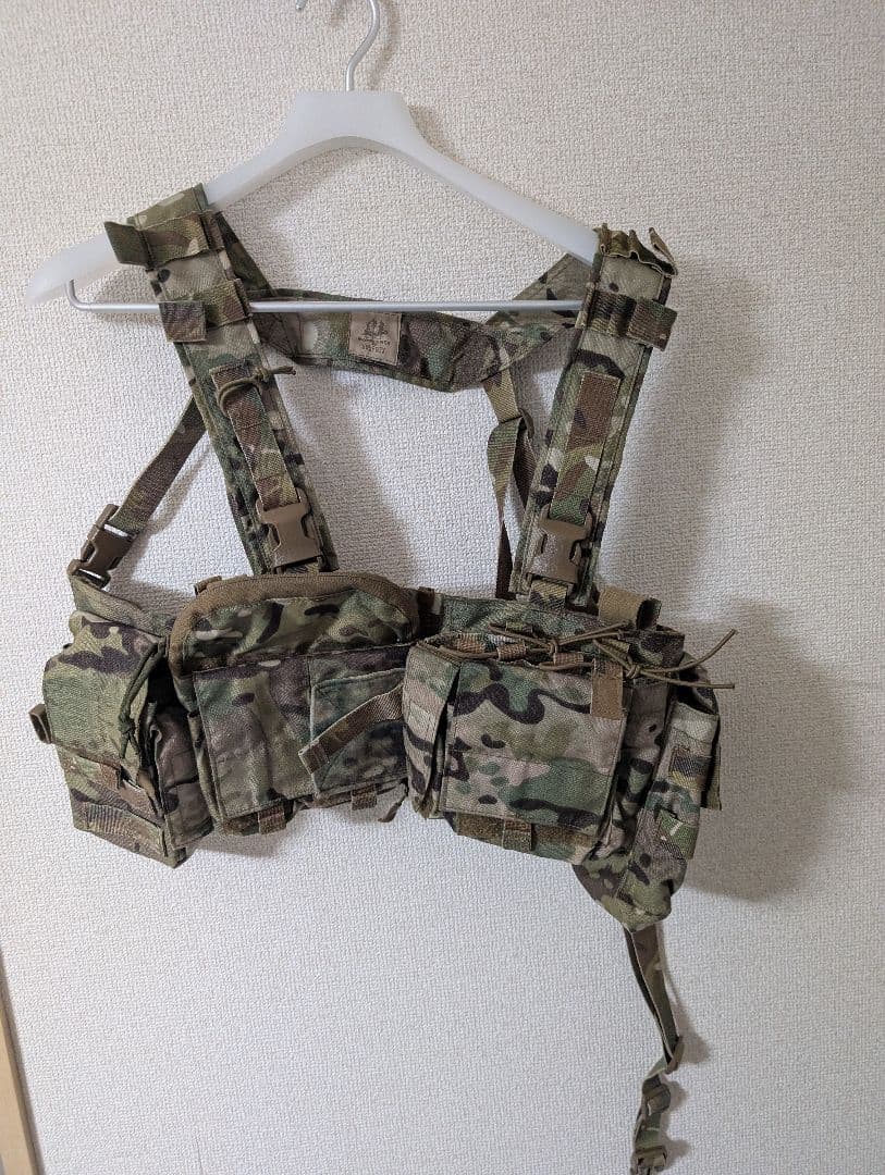 個人装備 Mayflower UW GenV Split Front Chest Rig