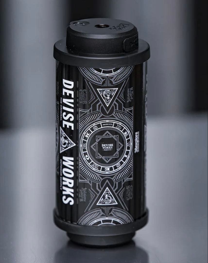 DEVISE WORKS KURO MONSHO 38灯 LEDランタン