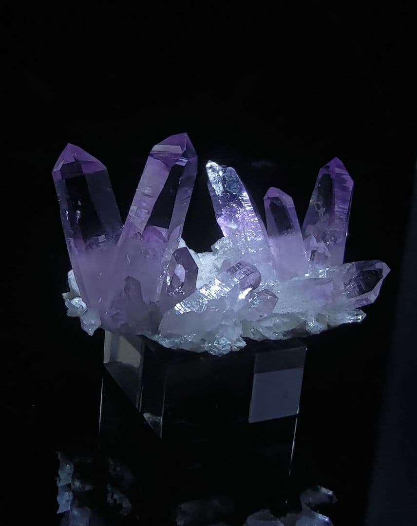 ベラクルスアメジスト 鉱石 鉱物 ミネラル 標本 原石 母岩付き ④