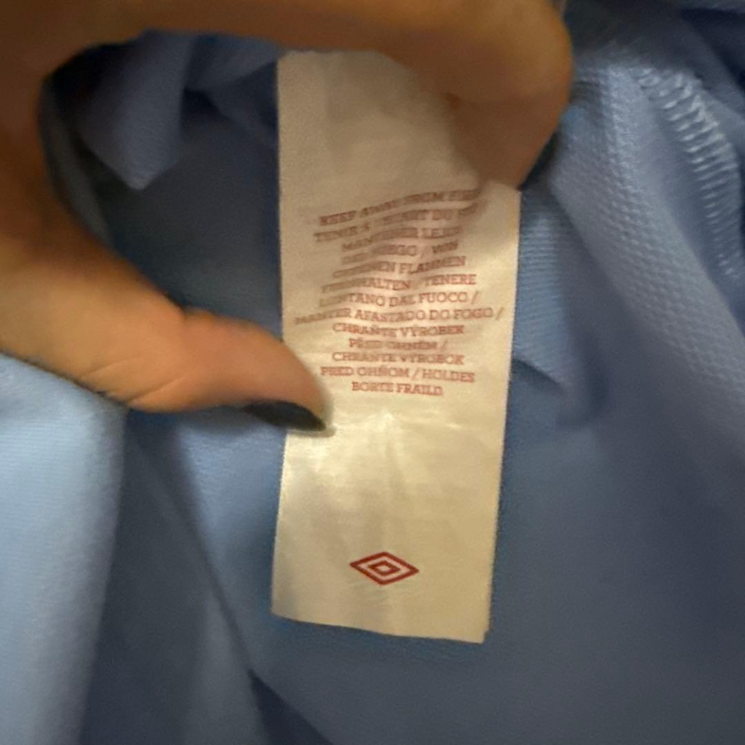 マンチェスター・シティ シャツ Umbro 水色