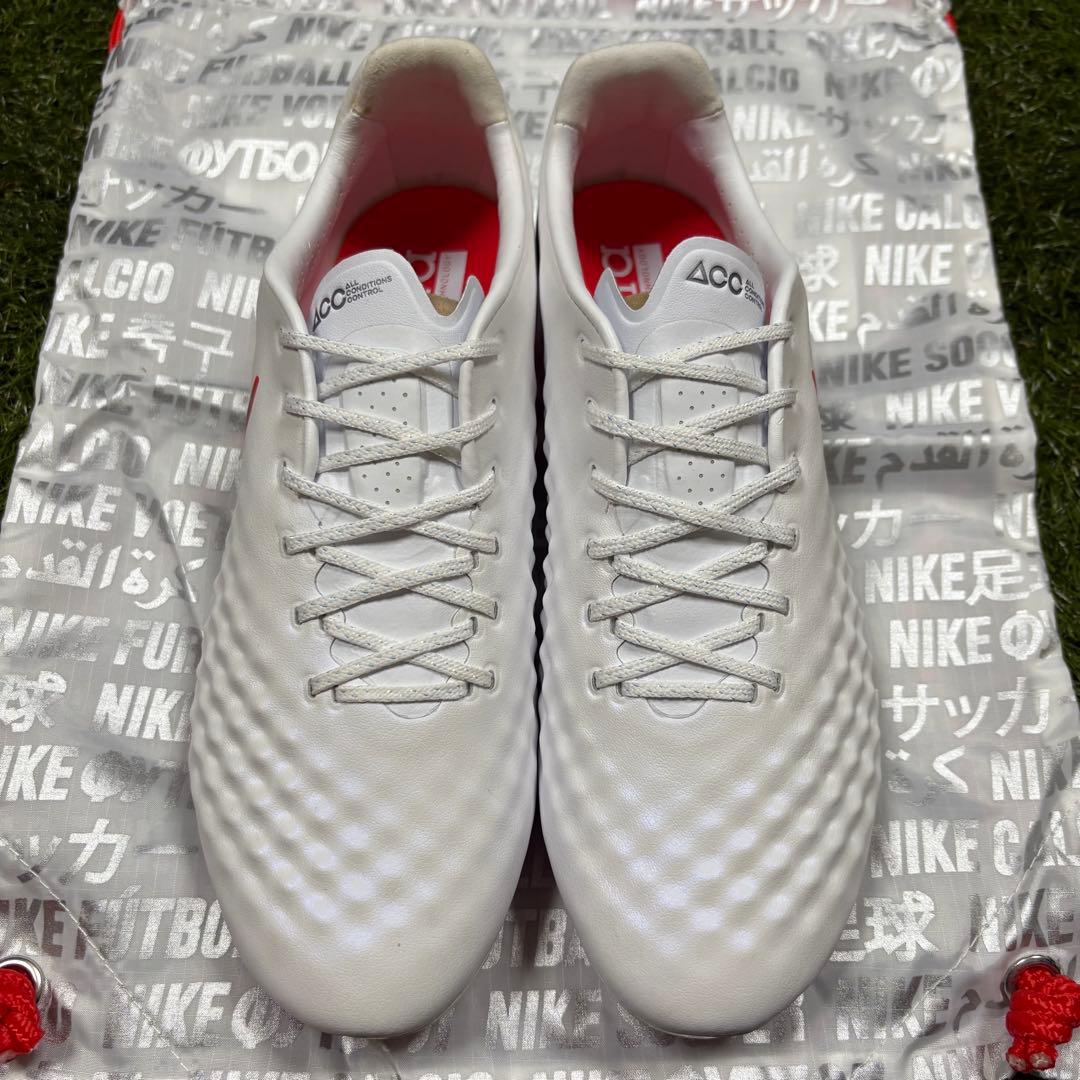 NIKE Magista Obra Ⅱ Elite FG 26cm