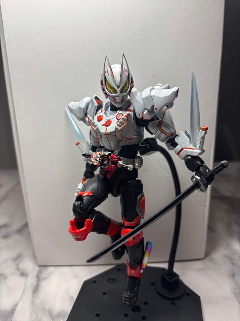 仮面ライダー フィギュアーツ　仮面ライダーギーツ　16点セット