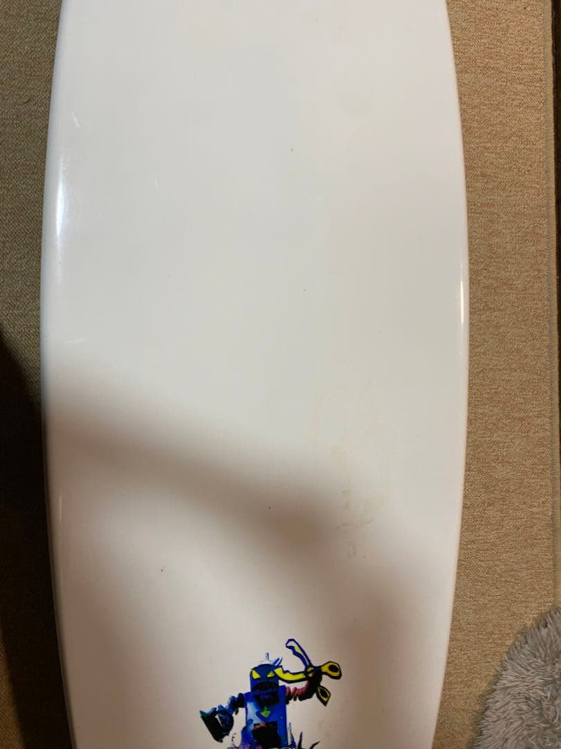 サーフボードショート