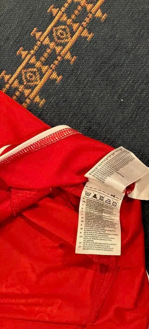 プレミア　リバプールFC ポロシャツ adidas レッド