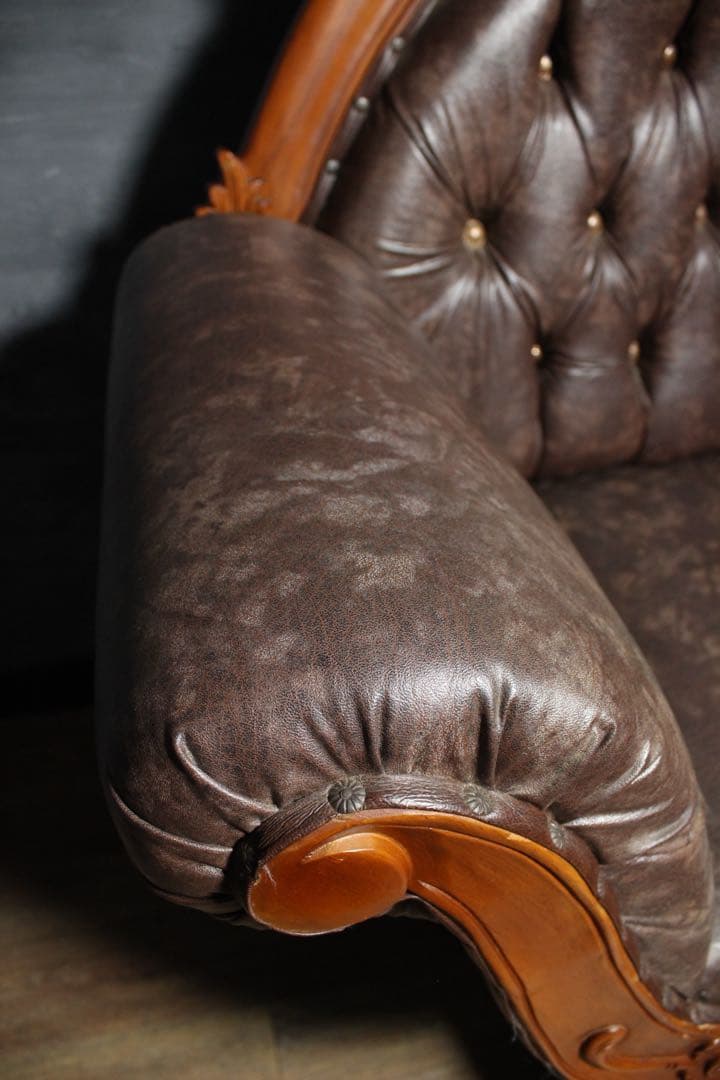 首都圏送無料〜 実用可能な美し過ぎるオブジェ 古いテレフォンベンチ 原産国不明