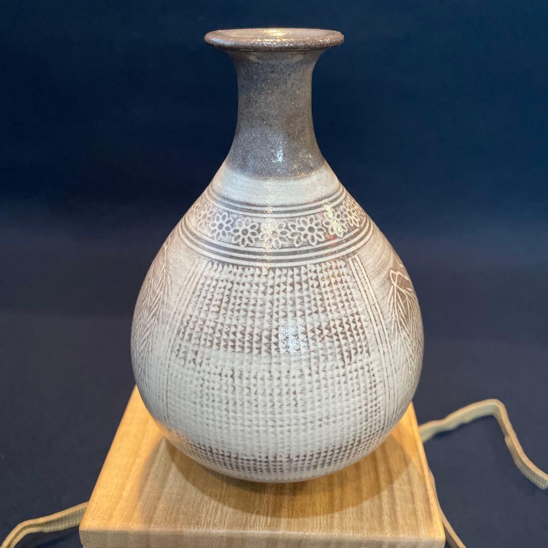 唐津焼　名工【中里 重利】(造)の『三島 徳利』共箱※美品　徳利