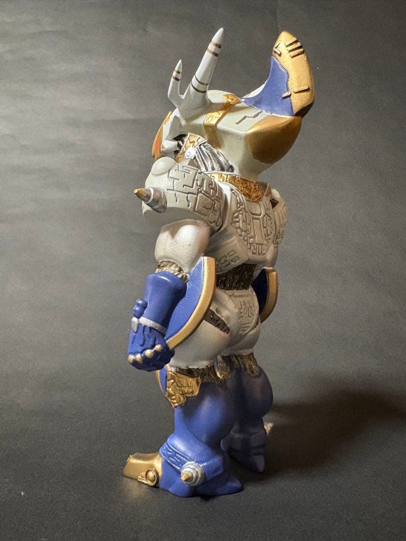 ウルトラ怪獣ソフビ　ギャラクトロンMKⅡ　リペイント完成品
