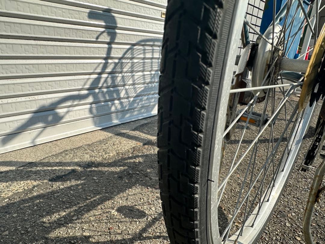 【週末限定1000OFF】26インチ 6段変速 オートライト 中古車