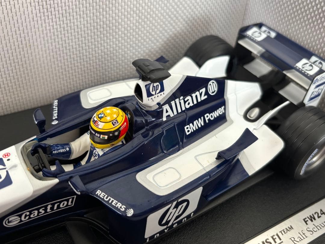 Williams F1 シューマッハ  FW24 ミニカー ホットウィール