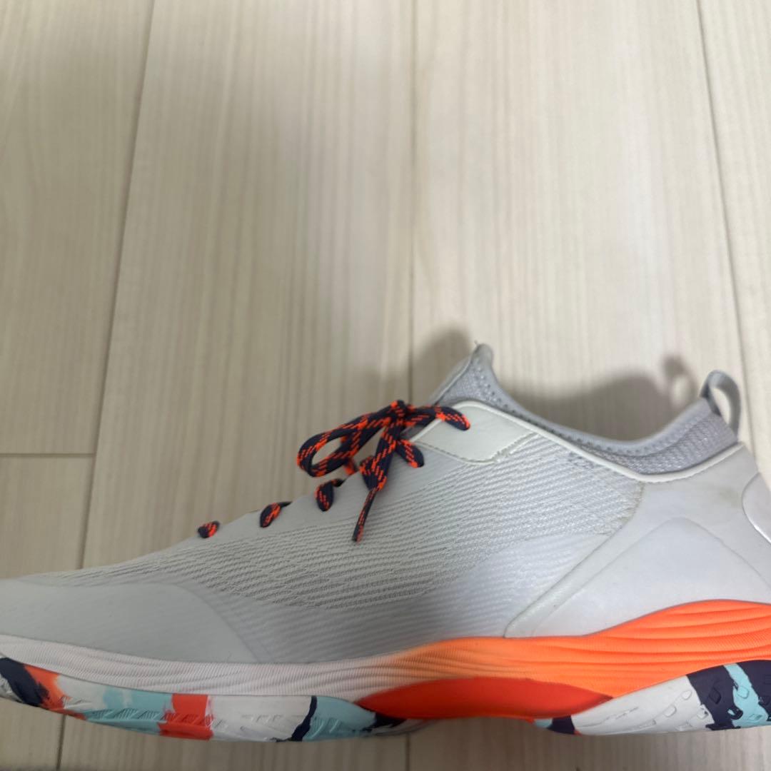 ASICS グライドノヴァff2 セレブレーション　限定カラー　28、5