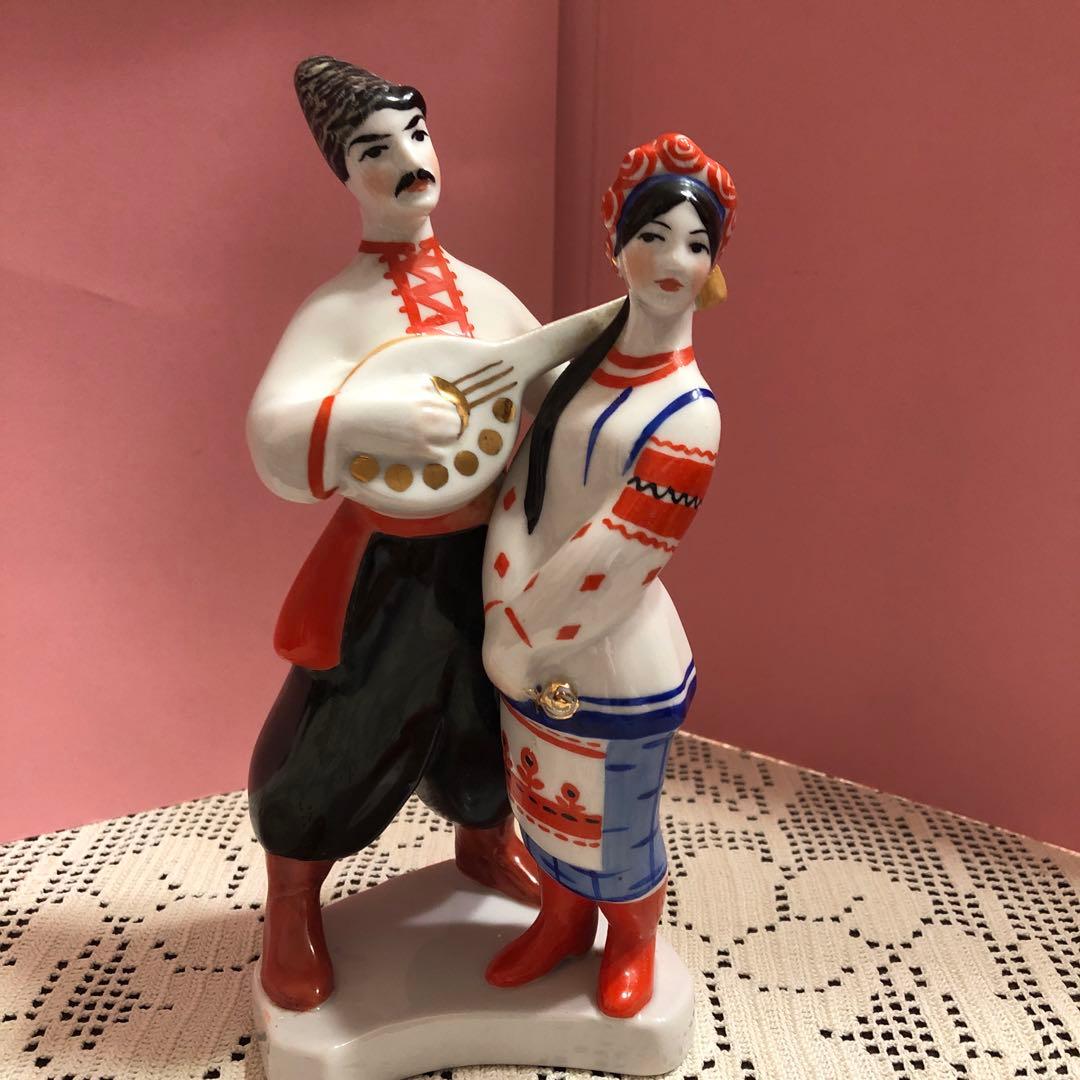 ロシア製　磁器像　ダンサー　ビンテージ