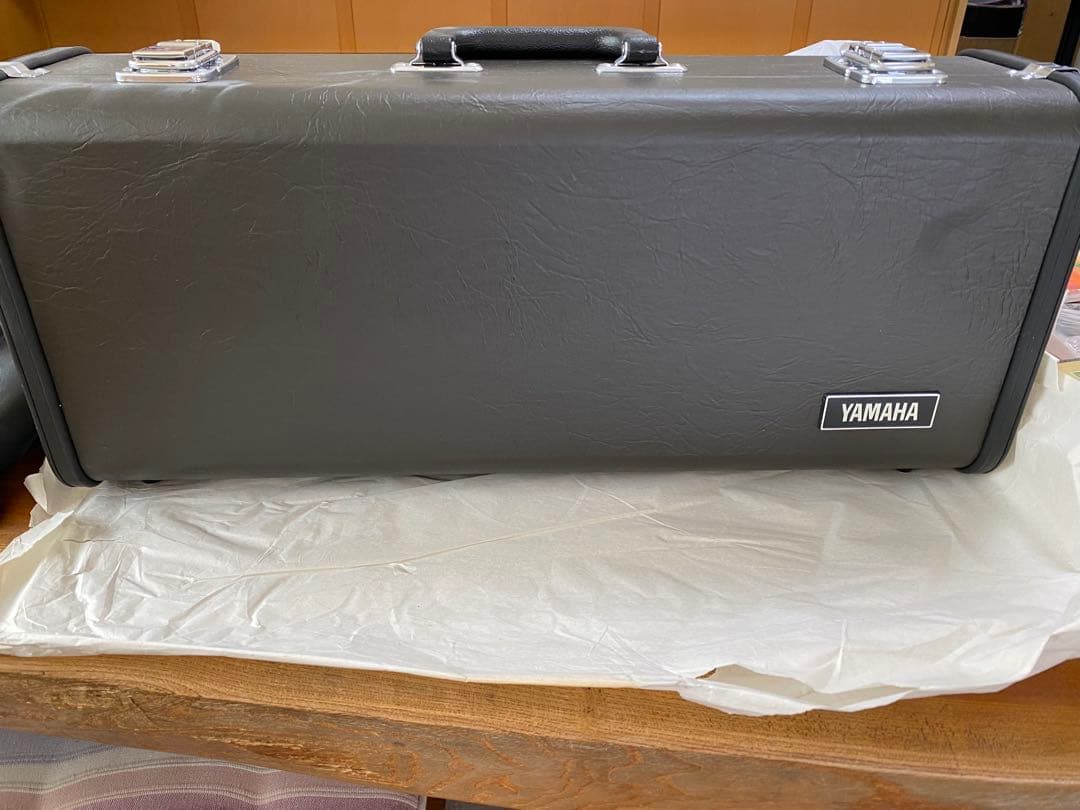 YAMAHA ヤマハ トランペット YTR-2335S 譜面台 ミュート 手入