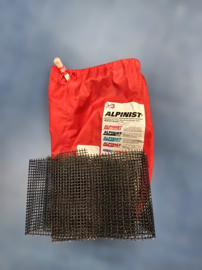 dynafitBCスキー板　バックカントリー　山スキー　シール付き