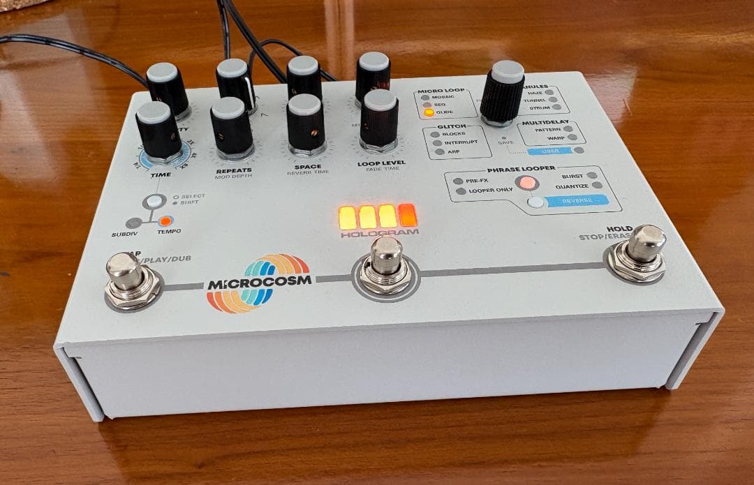 Hologram Microcosm デッキセーバー付き