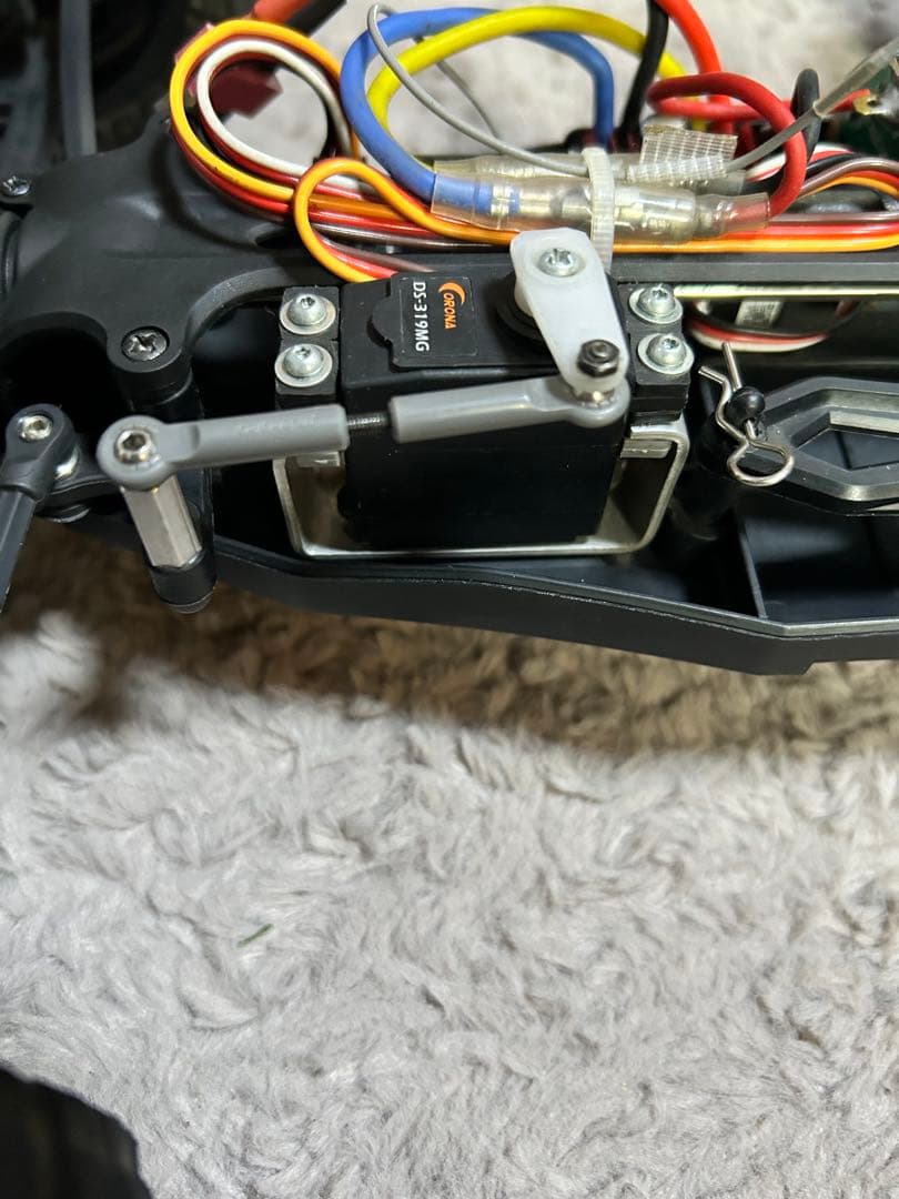 オフロードラジコンカー 9200E (新品パーツ付) ジャンク品として