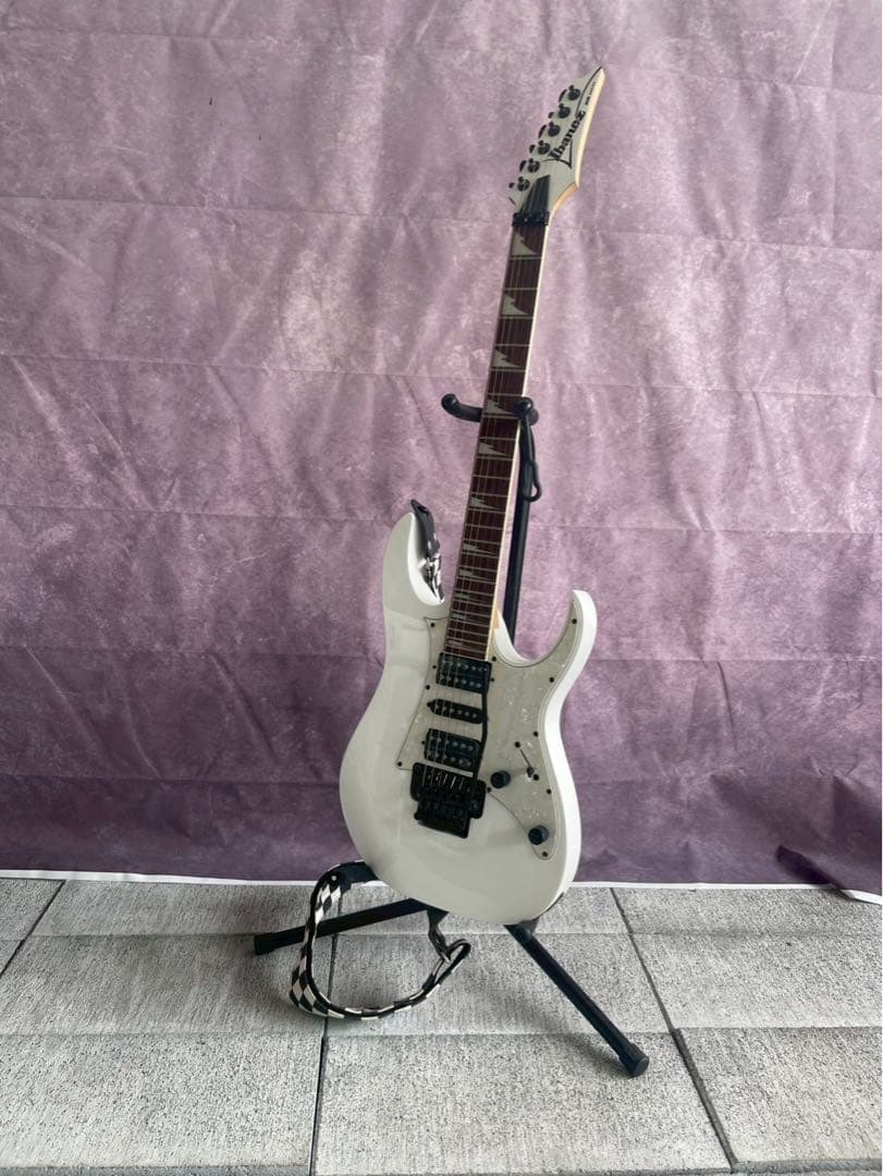 【美品】美品　Ibanez アイバニーズ　RG350DXZ White