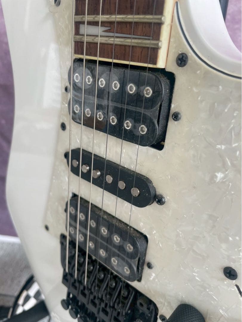 【美品】美品　Ibanez アイバニーズ　RG350DXZ White