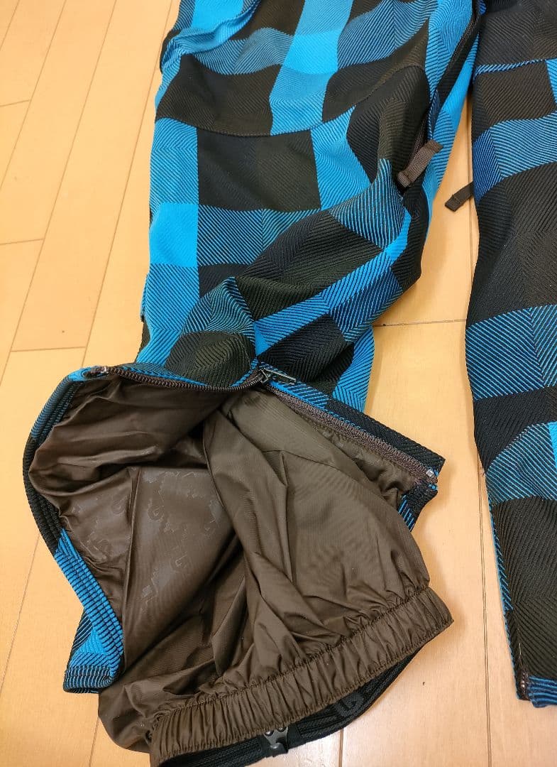 【新品】BURTON スノーボード パンツ(M)☆青チェック☆