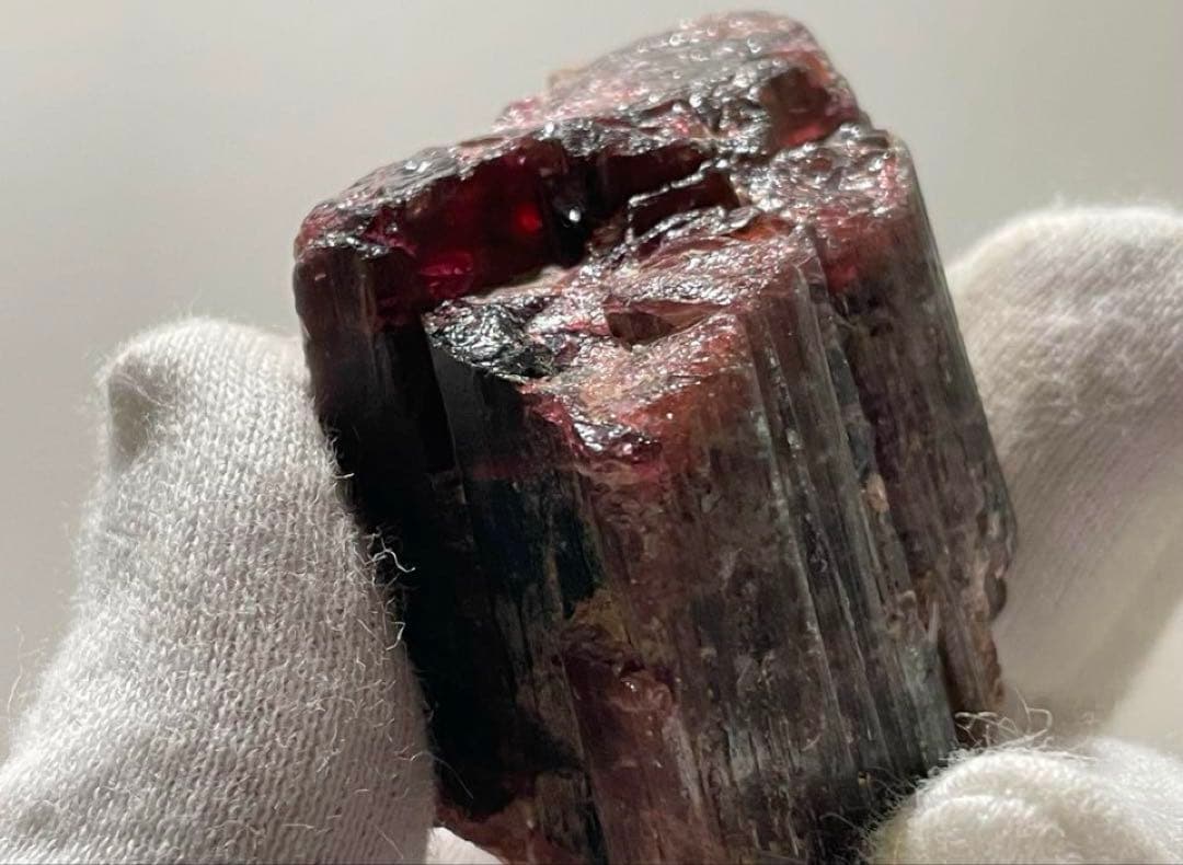 トルマリン原石　ルベライト原石　巨大