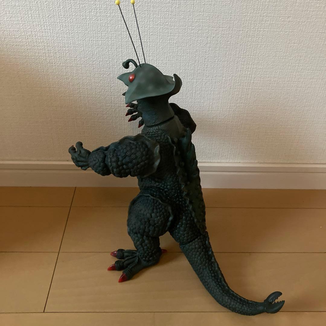 ギララ　フィギュア　エクスプラス製