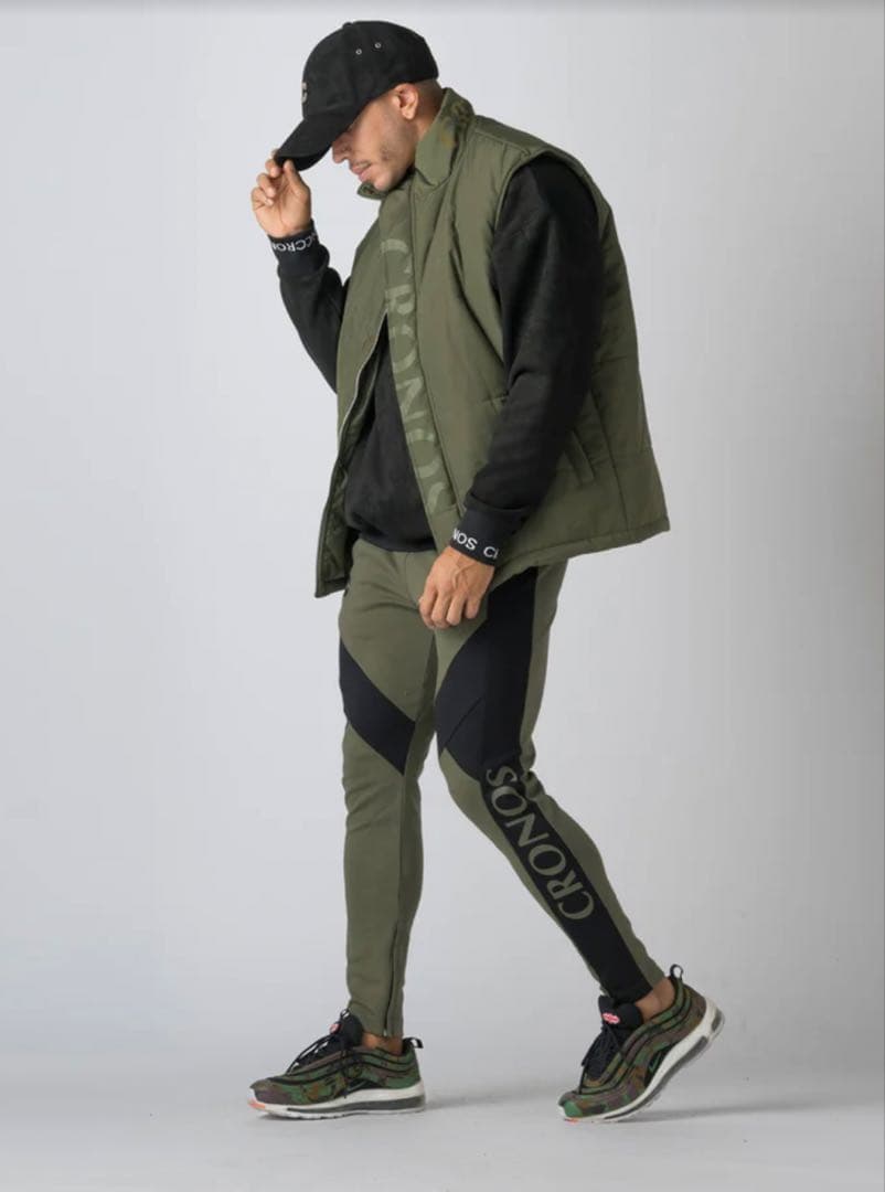 【新品未使用】CRONOS クロノス　ベスト　ジレ C10-VE