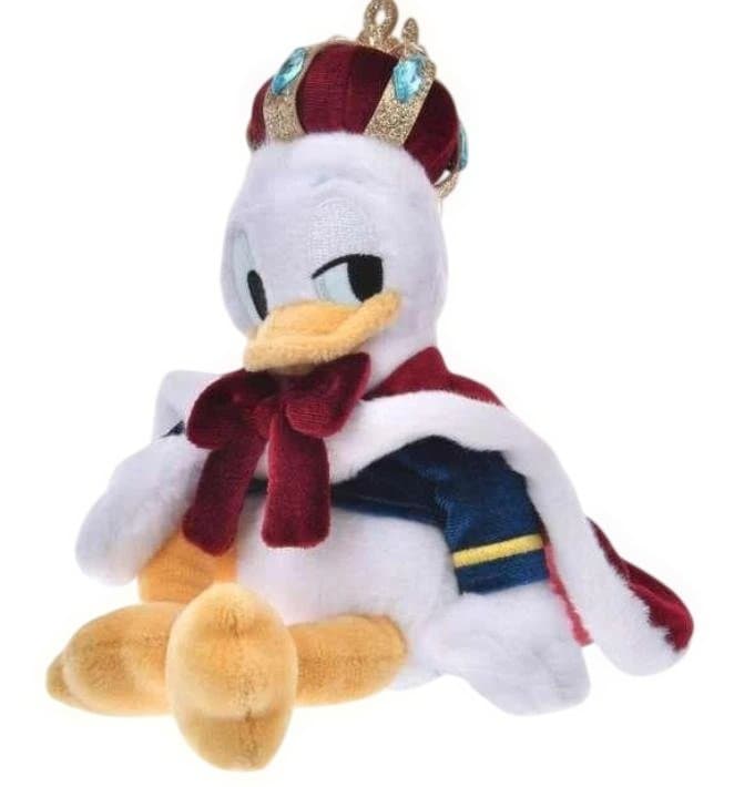 DONALD THE KING BIRTHDAYドナルド ぬいぐるみキーホルダー
