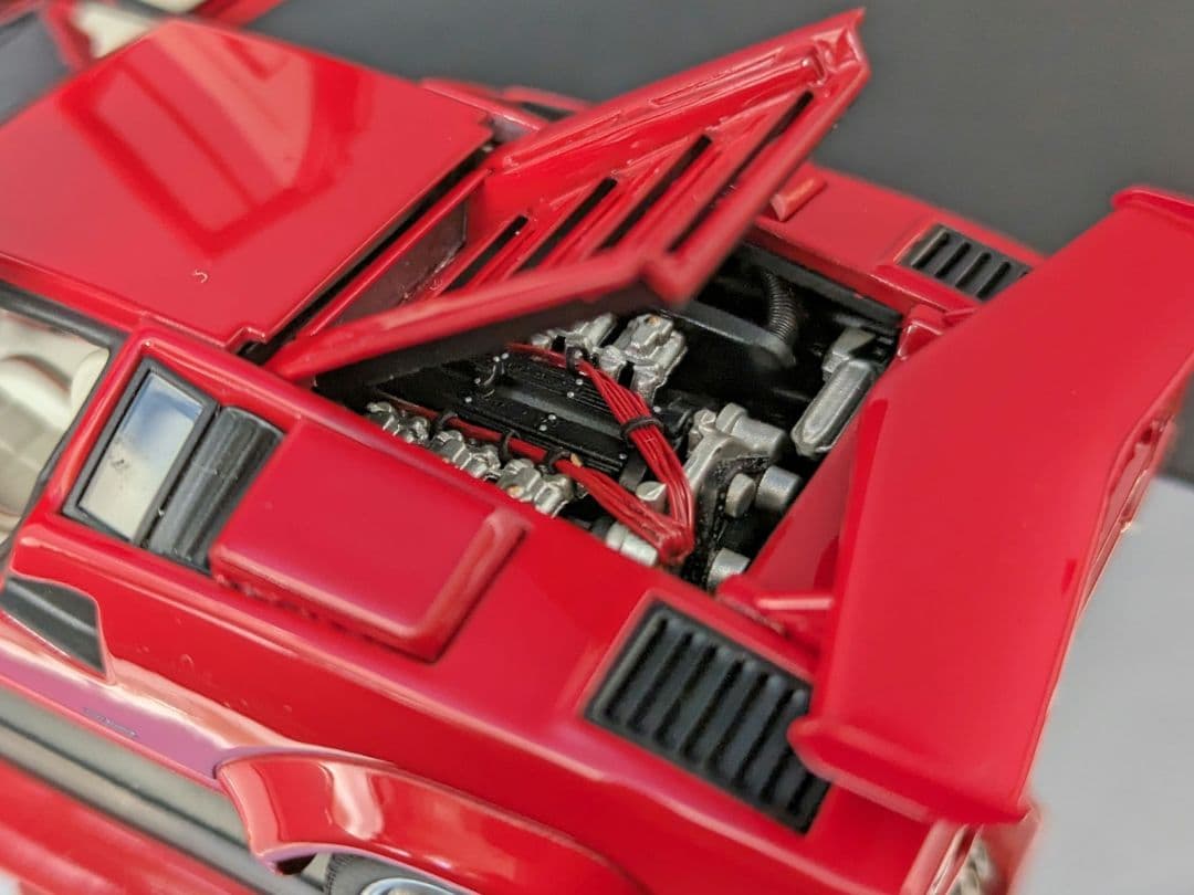 オートアート 1/43 ランボルギーニ カウンタック 5000S レッド